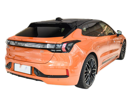 スポーツタイプ 電気型 コンパクトSUVEVカー 2023 ジーリーゼークR001